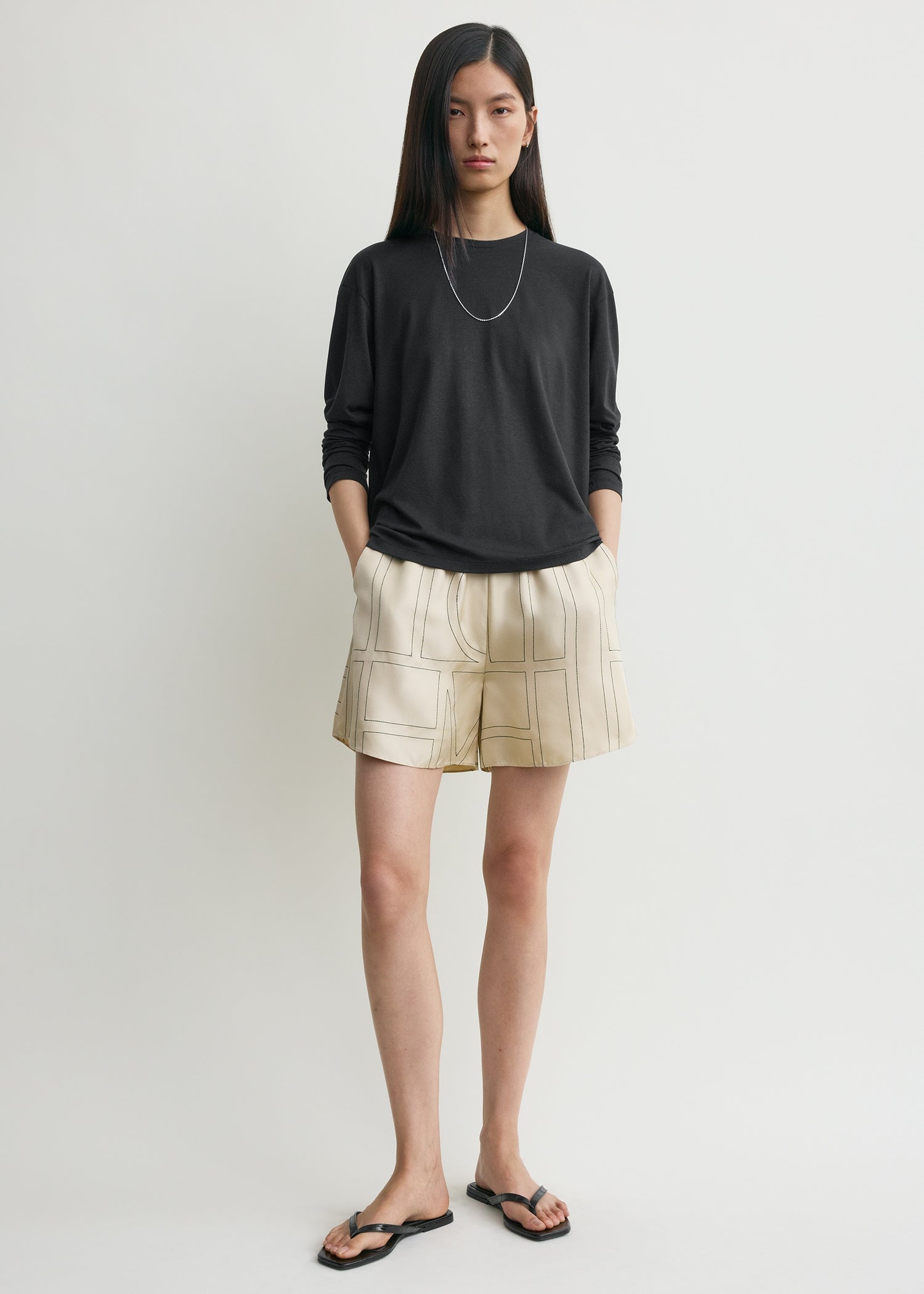 Monogram silk pj shorts ivory – TOTEME