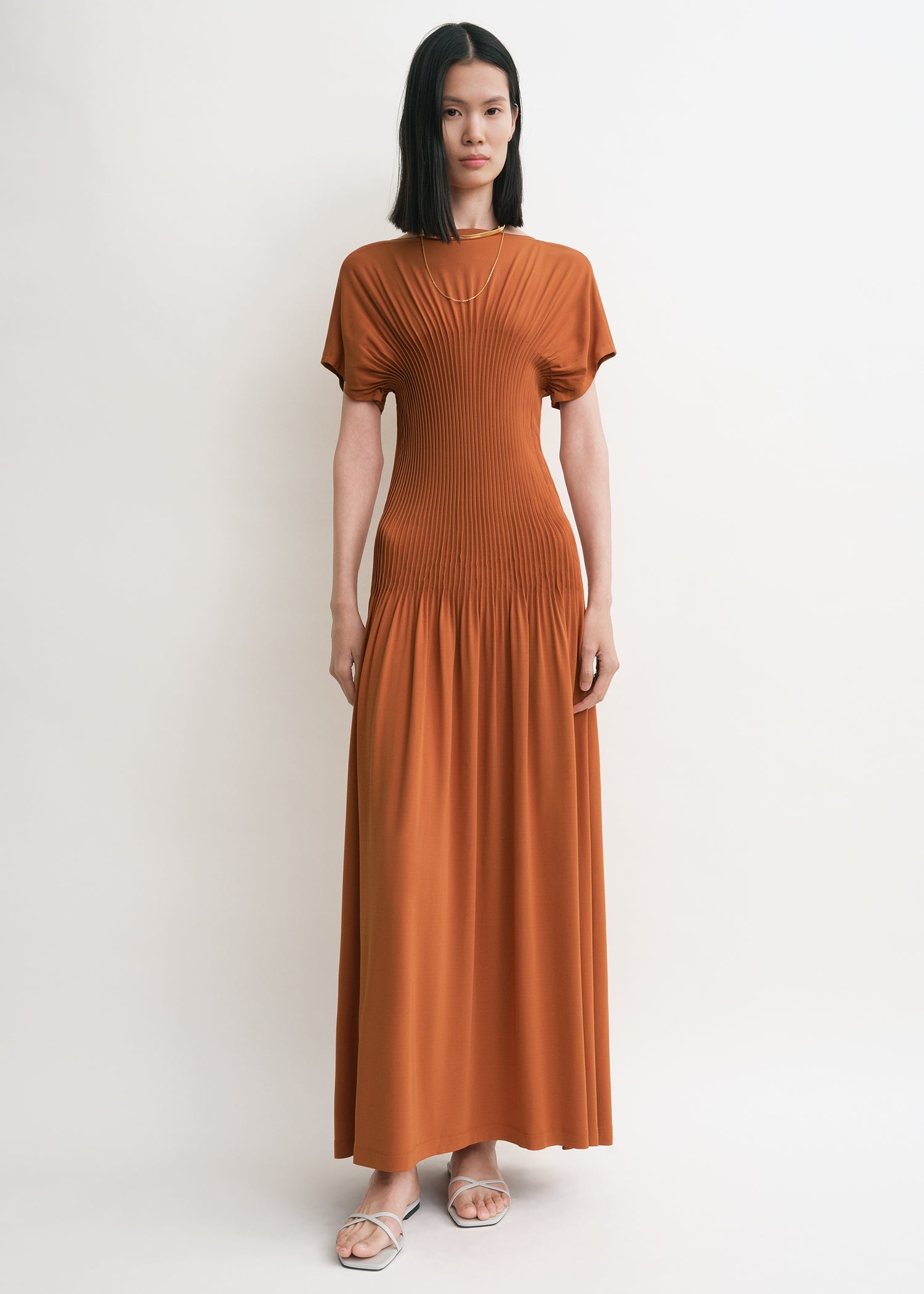 Knife-pleated jersey dress terracotta Knife-pleated jersey dress terracotta