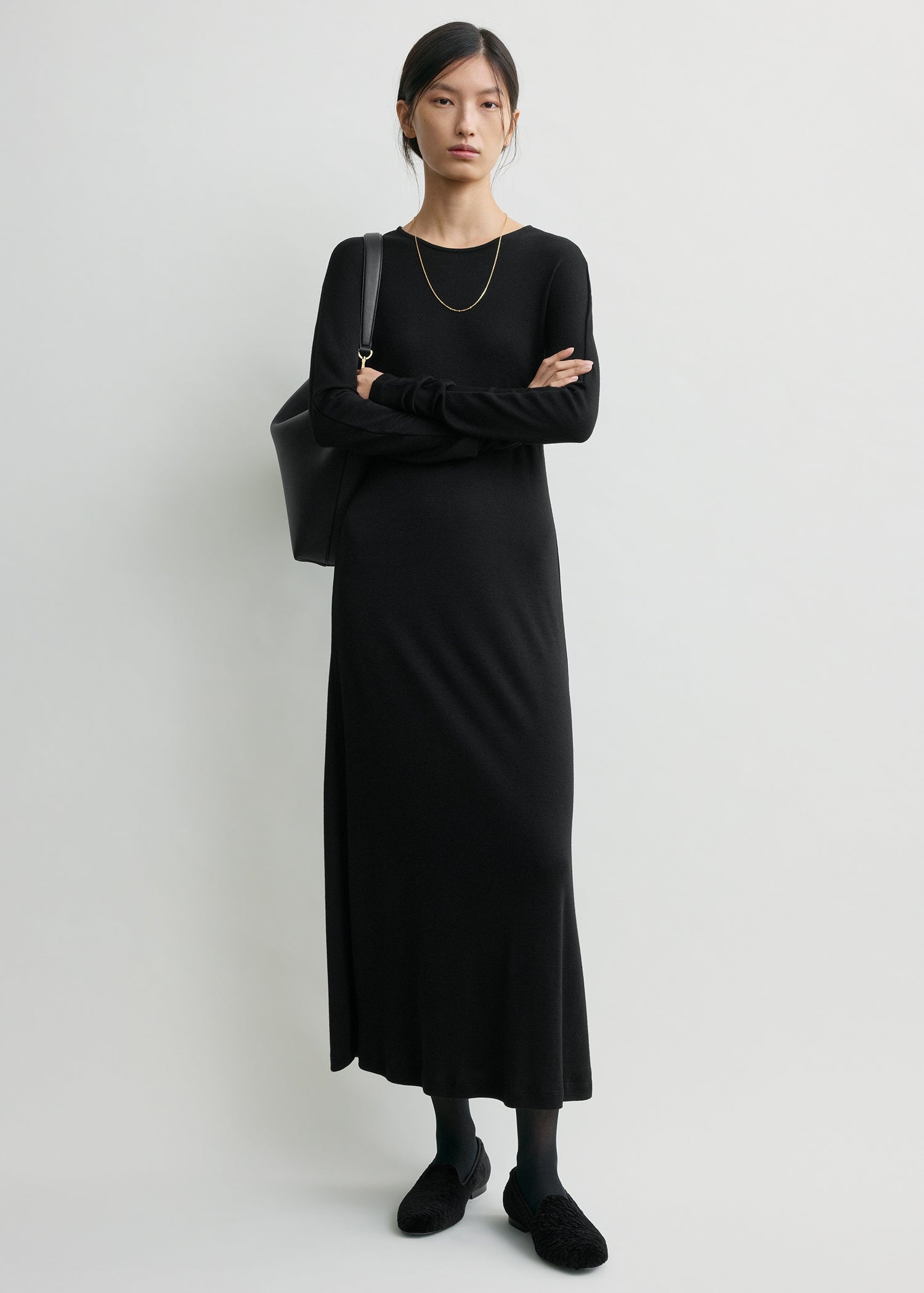 Long-sleeve everyday dress black petite