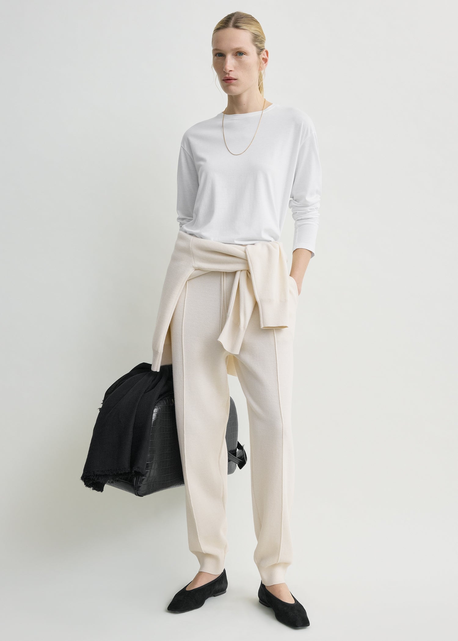 Pintucked sweatpants ecru – TOTEME