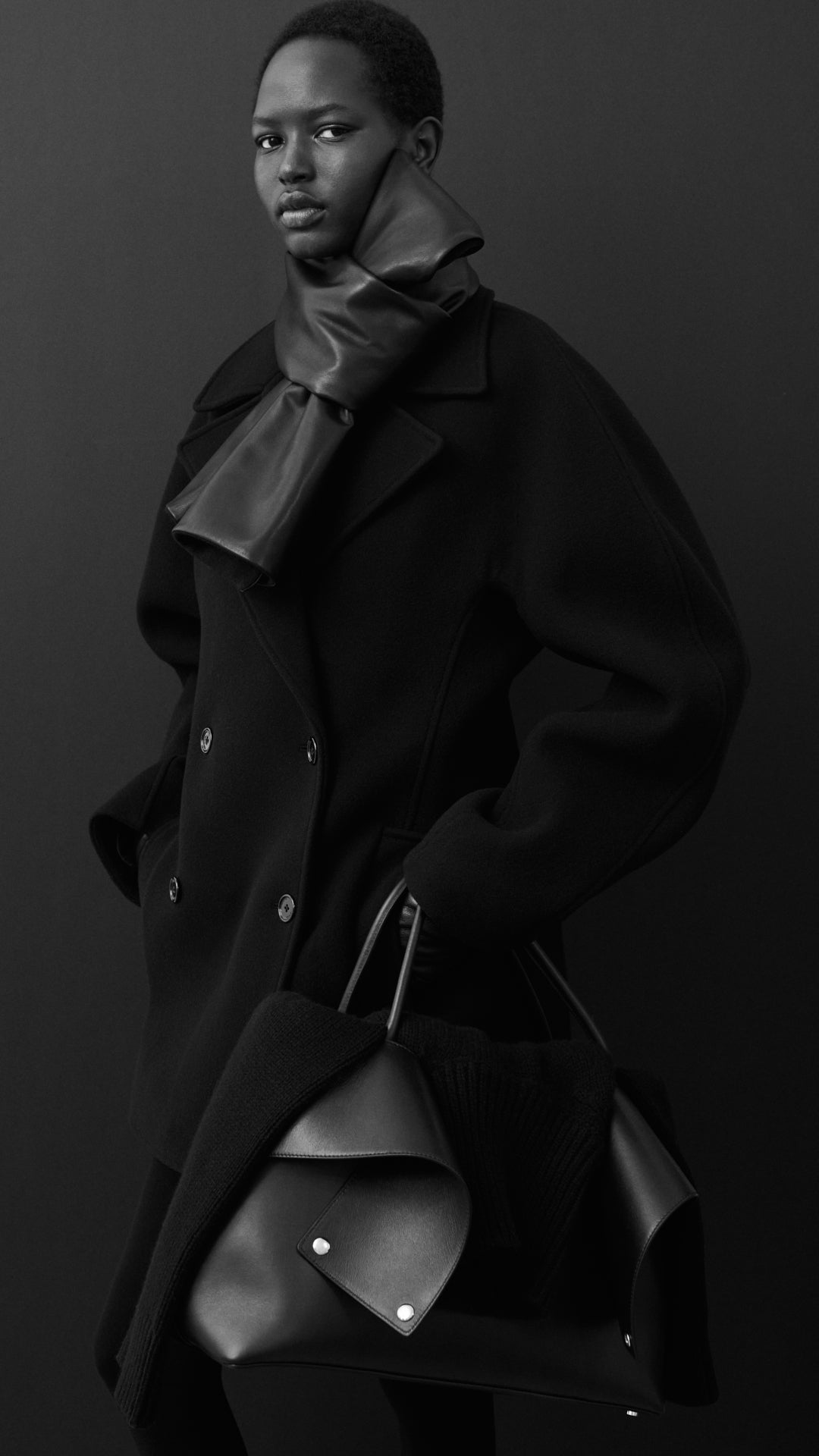 260128_TOTEME_FW26_BTS_SHOT_01