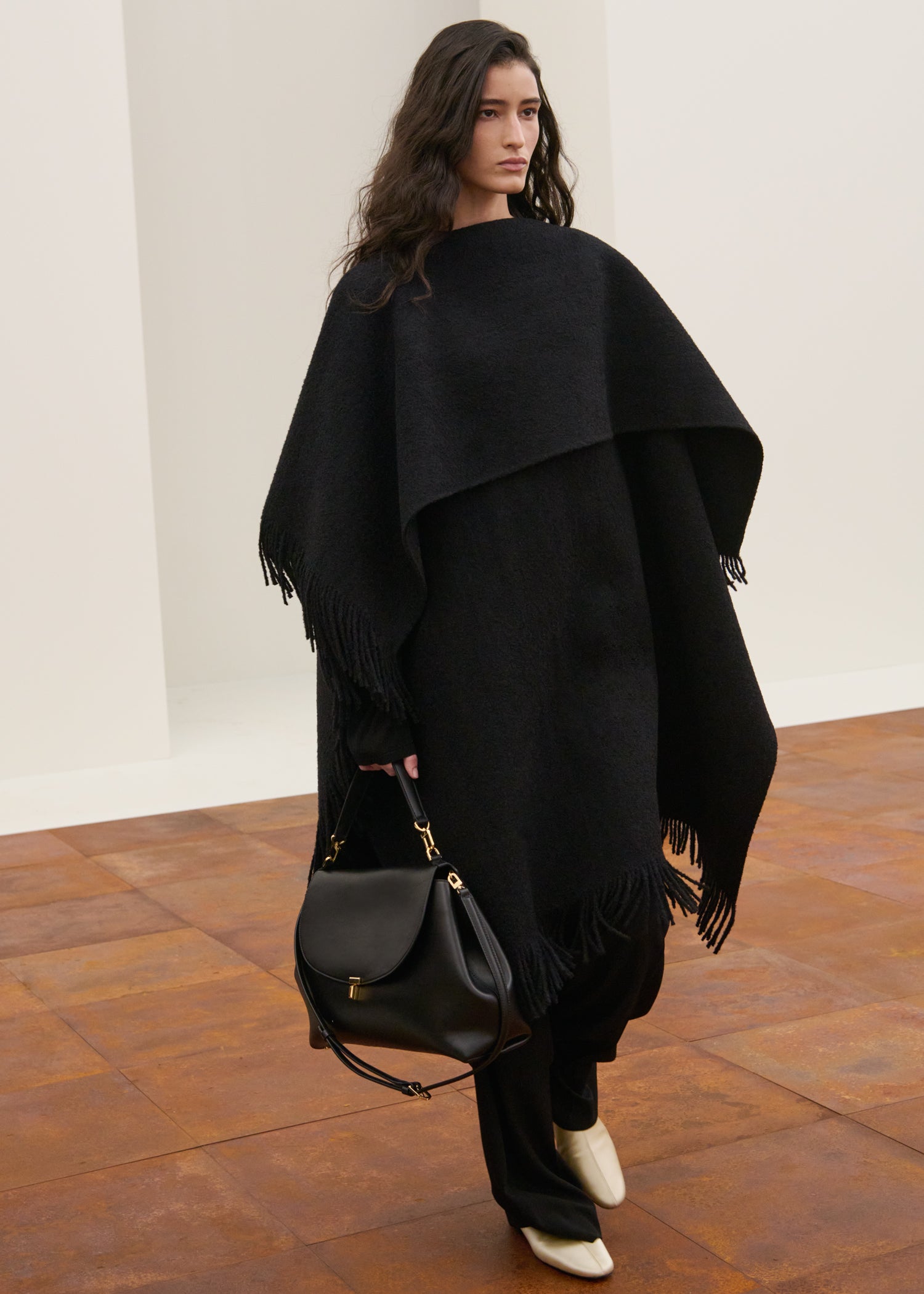 Fall Winter 2025 Runway Look 15