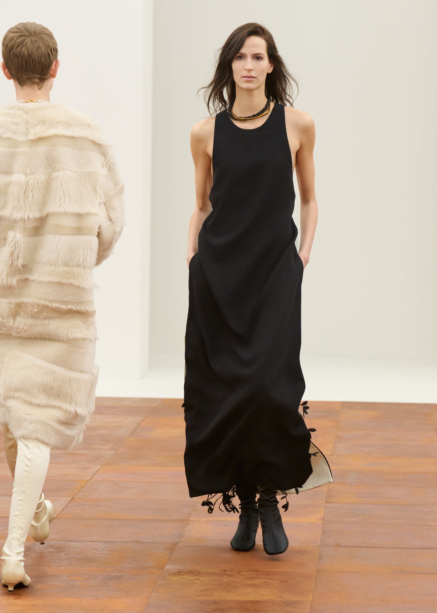 Fall Winter 2025 Runway Look 29