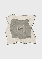 Centered monogram silk scarf crème