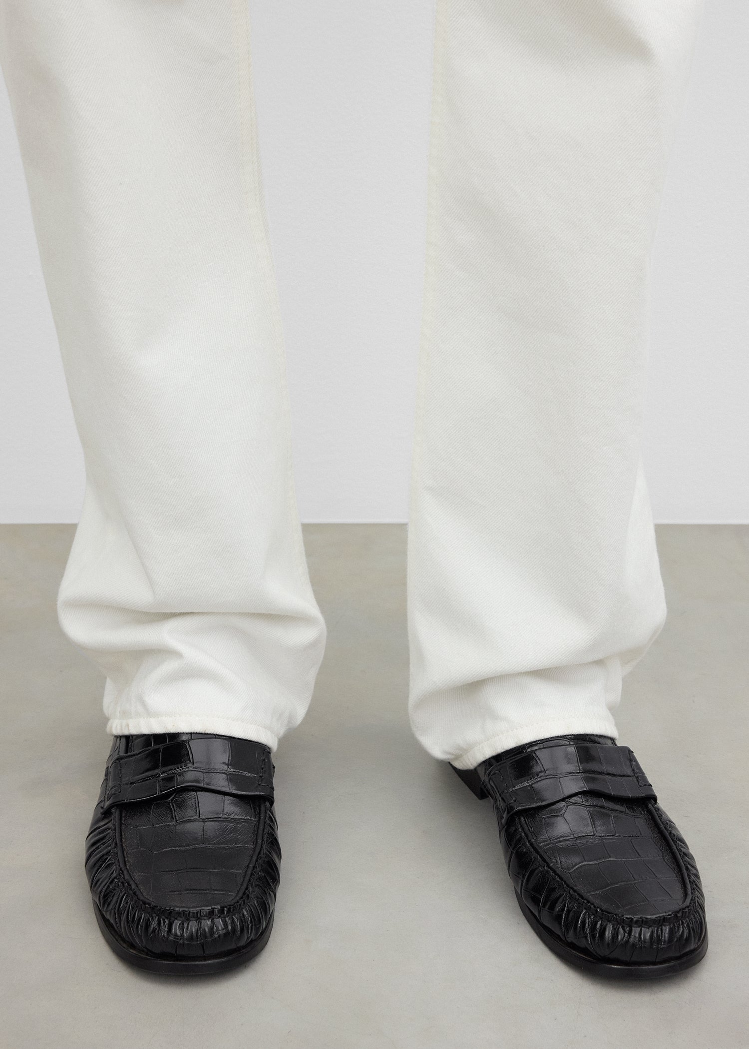 Moccasin croco-embossed loafers black