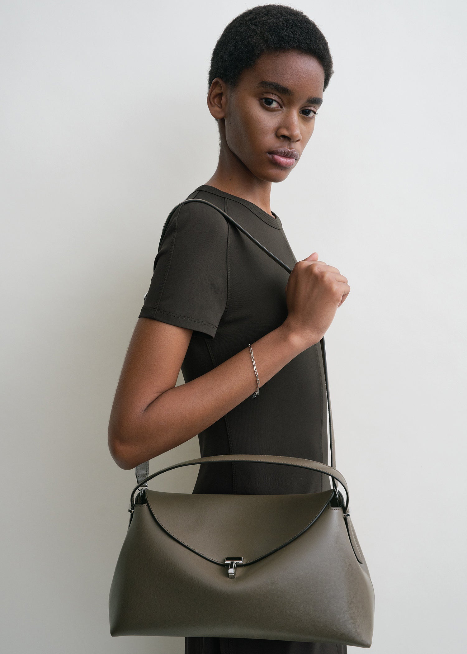 T-lock leather top handle ash