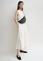Leather scooped sling black