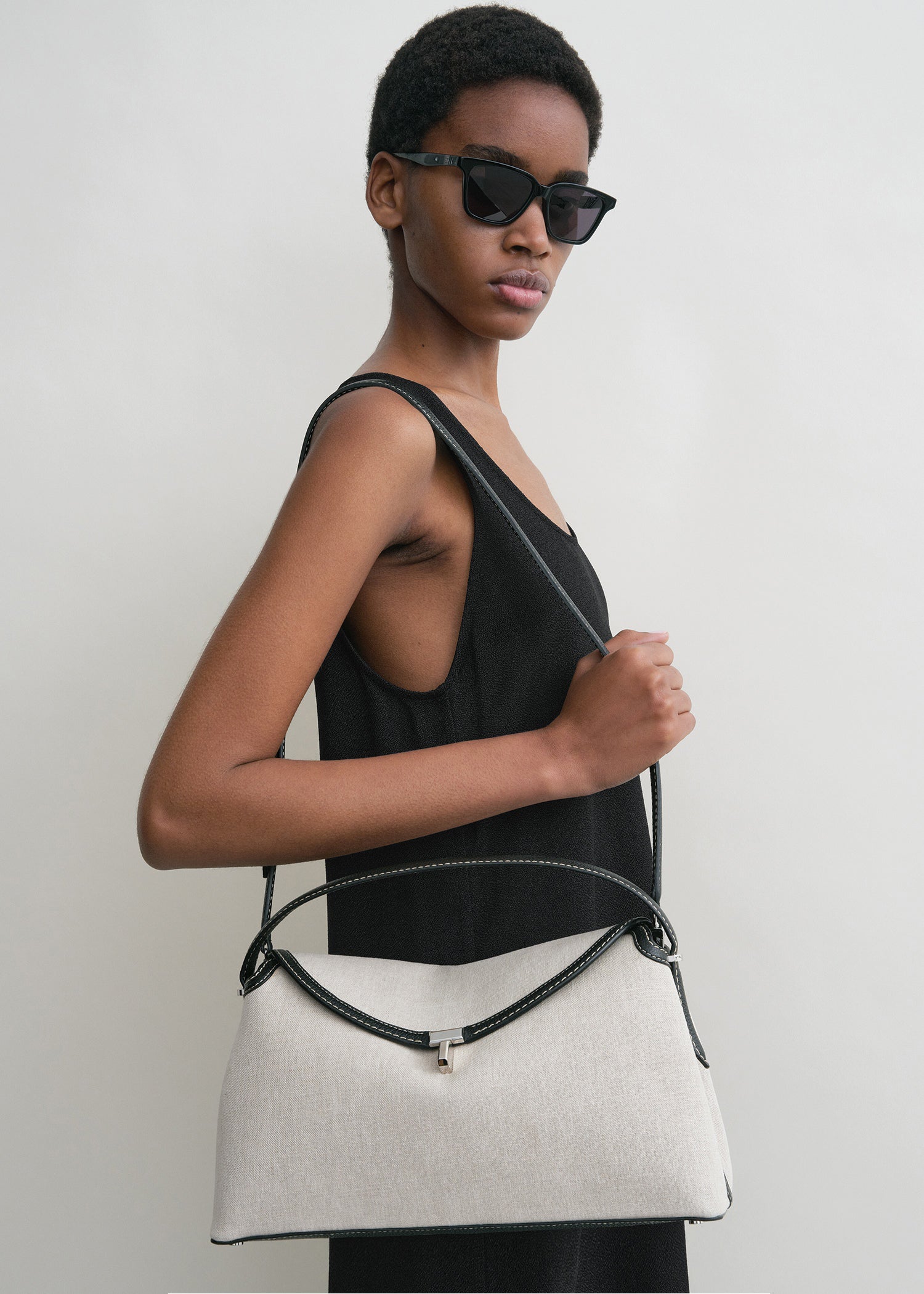 T-lock canvas top handle ecru/black
