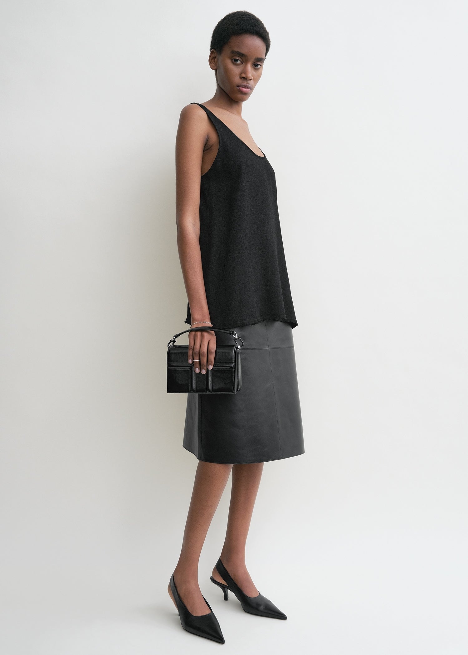 Mini T-flap naplack bag black