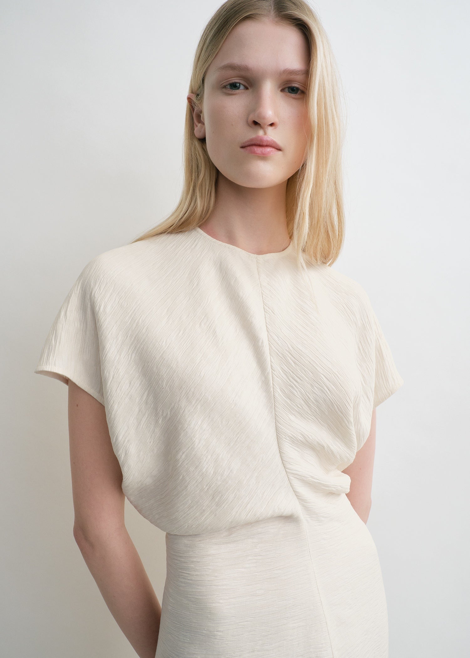 Slouch waist crinkled dress cream TOTEME Slouch waist crinkled dress cream TOTEME