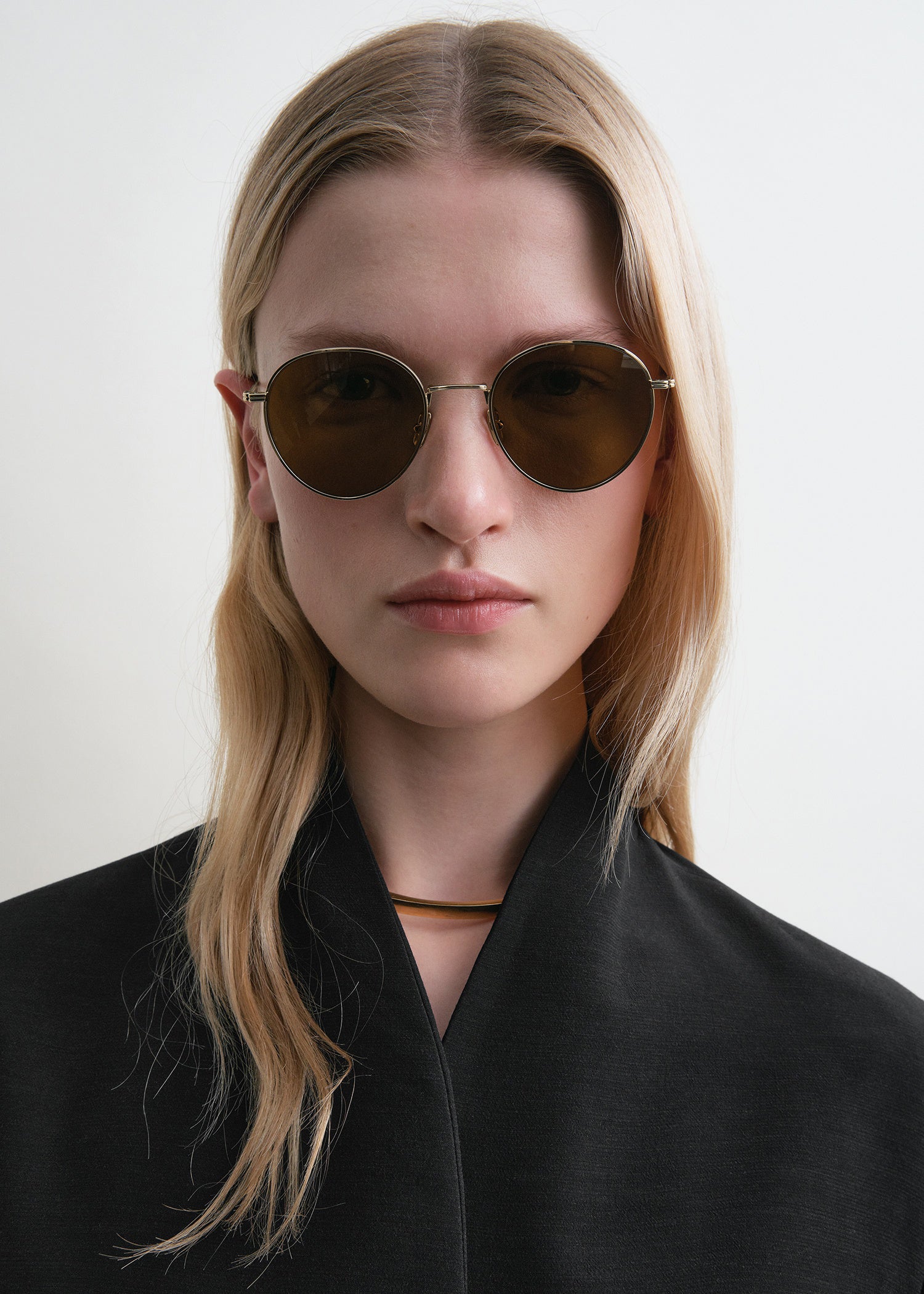 Round sunglasses gold