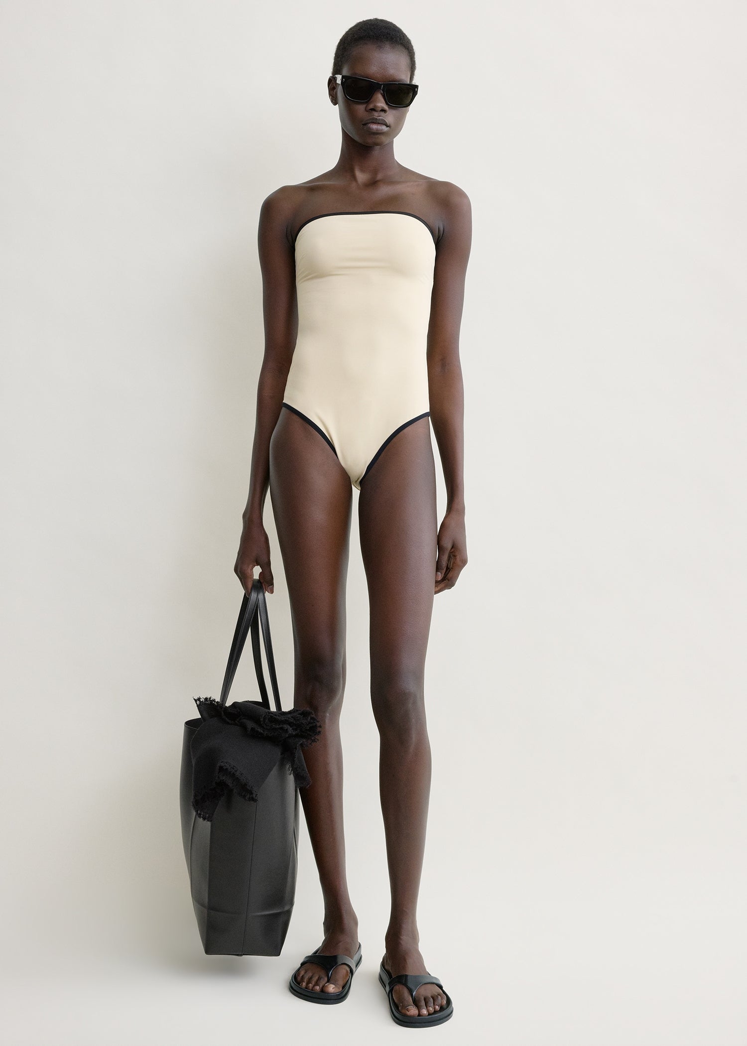 Stripe edge strapless swimsuit light hay
