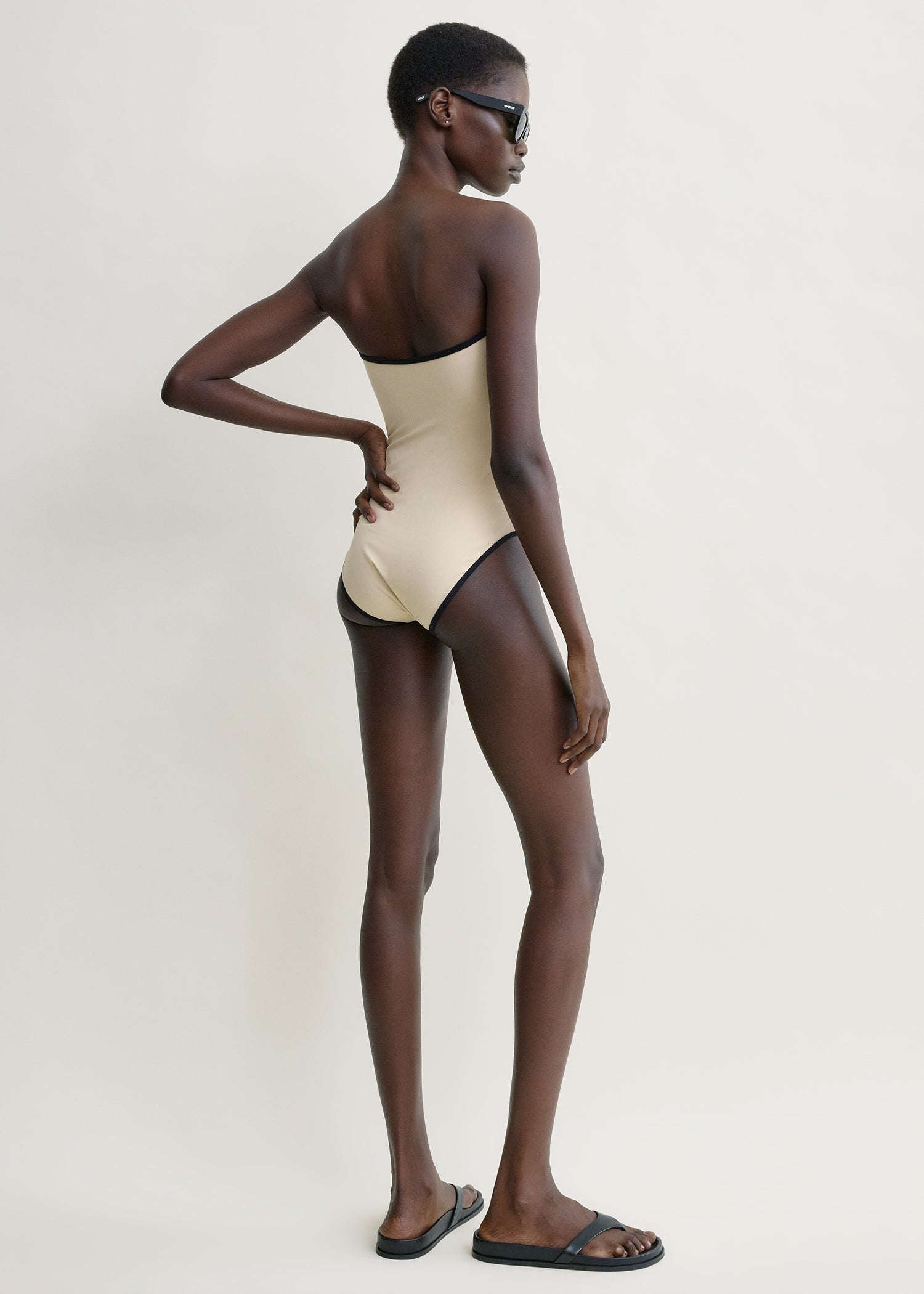 Stripe edge strapless swimsuit light hay
