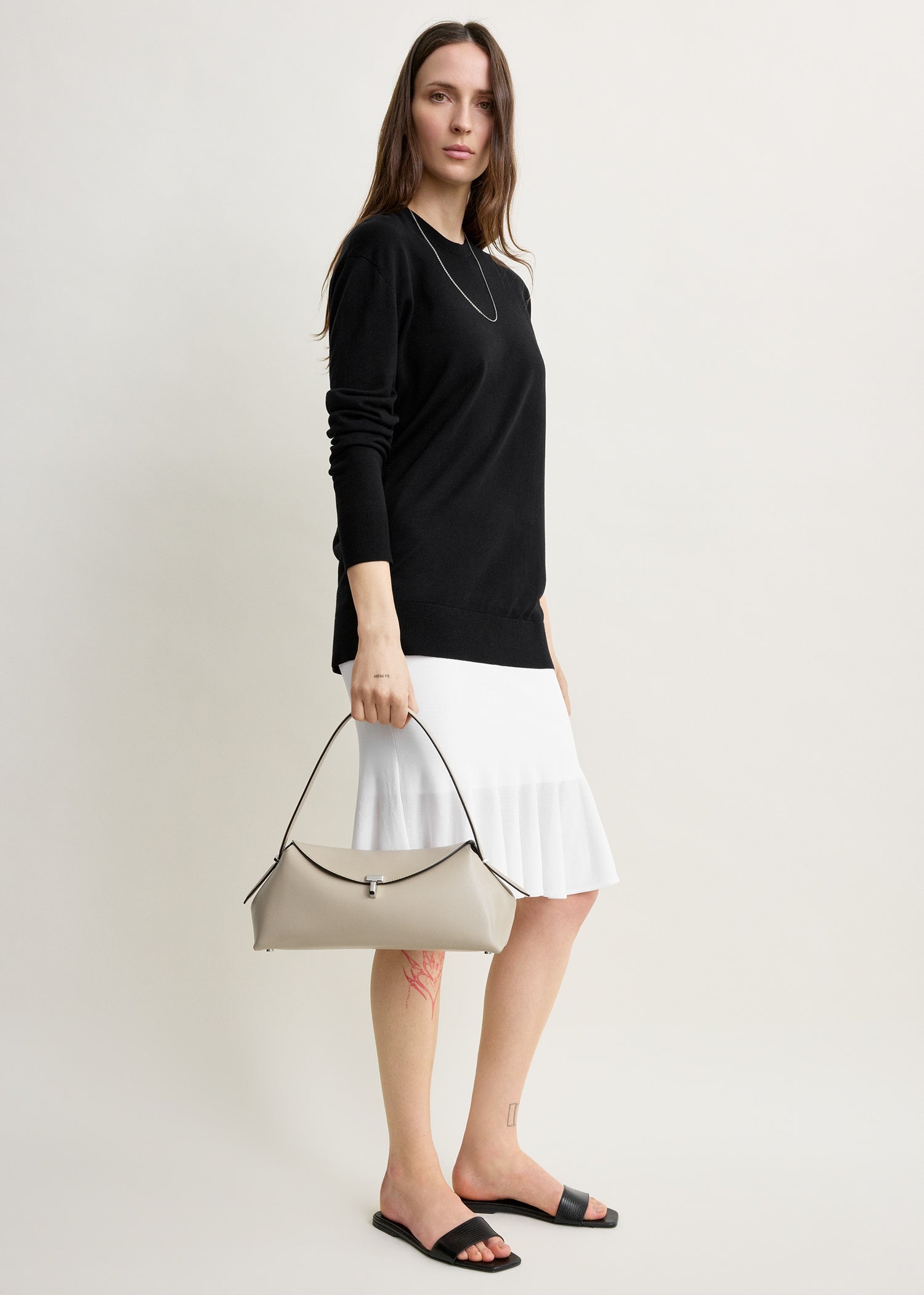 T-lock leather shoulder fawn