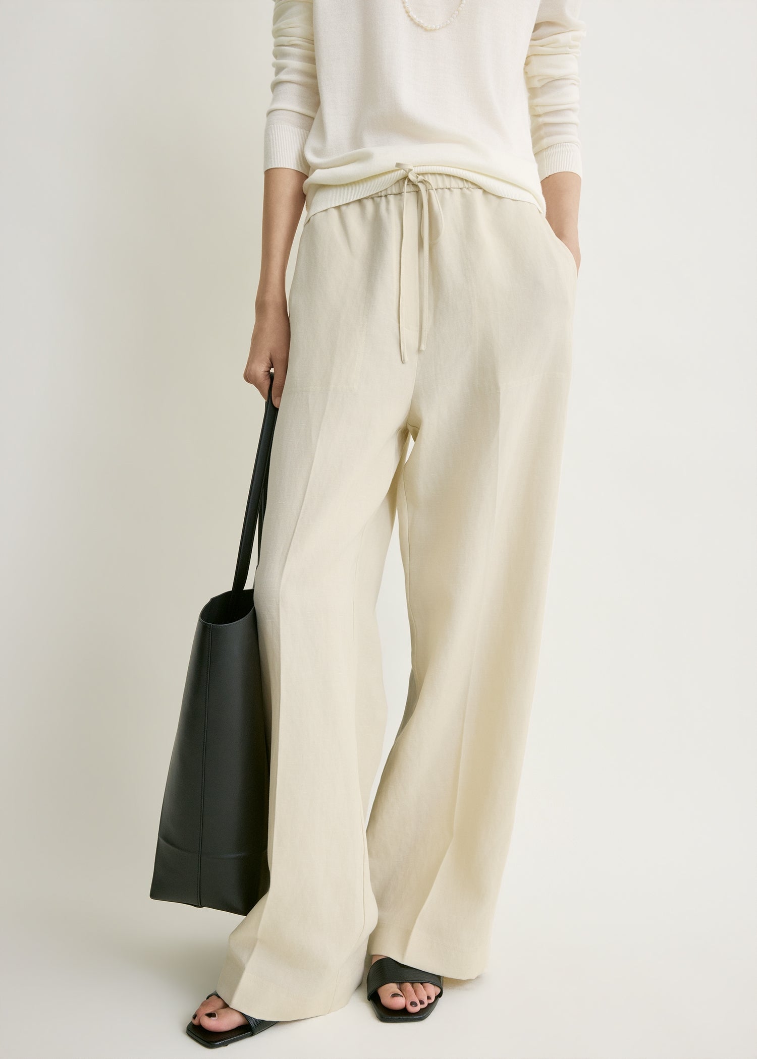 Fluid drawstring trousers talc