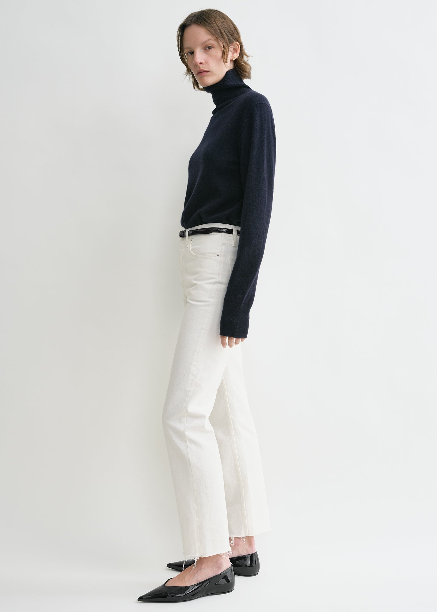 Classic cut denim off-white