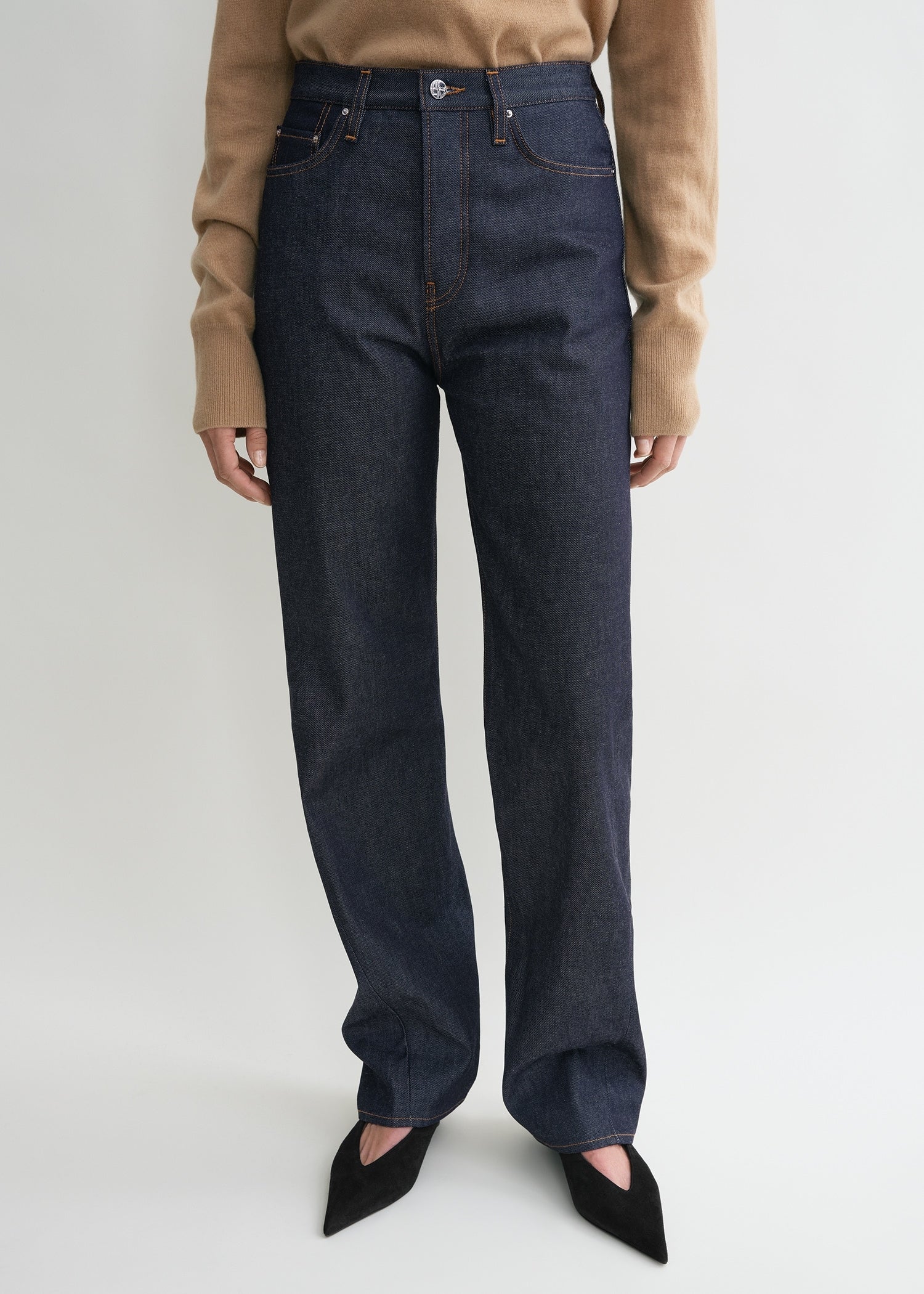 TOTEME ツイステッドシーム デニム 26 イタリア製 ストレート コットン Twisted seam denim full length raw blue – TOTEME