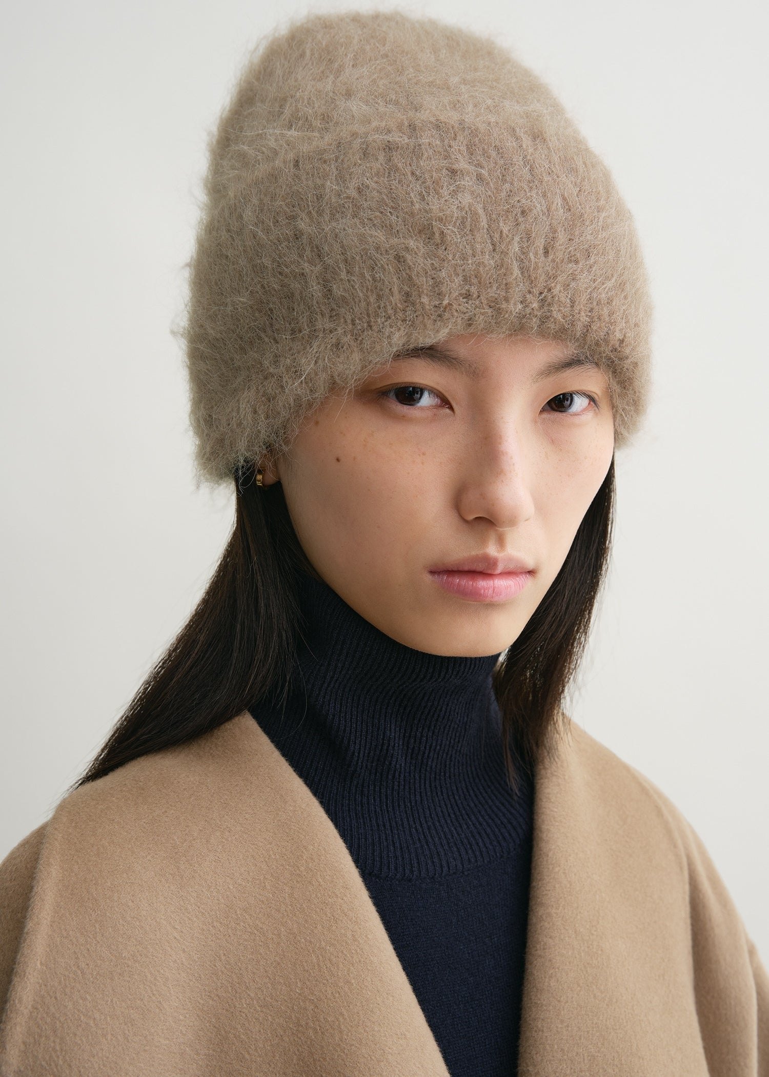 Alpaca knit beanie truffle melange – TOTEME Alpaca knit beanie truffle melange – TOTEME