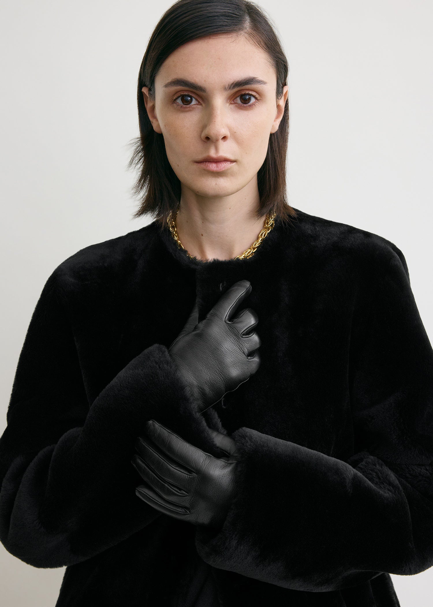 Leather gloves black