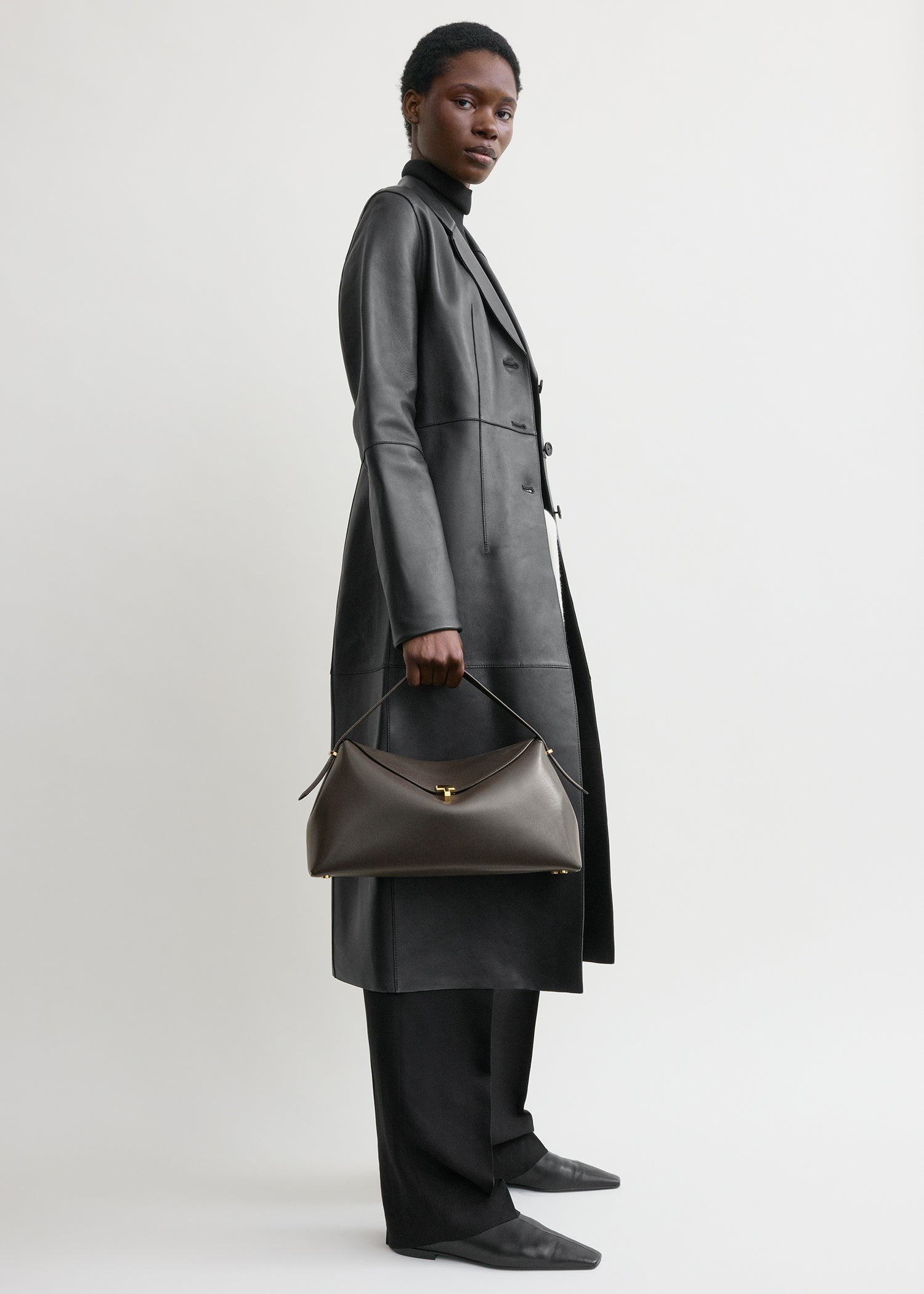 T-lock leather top handle bark