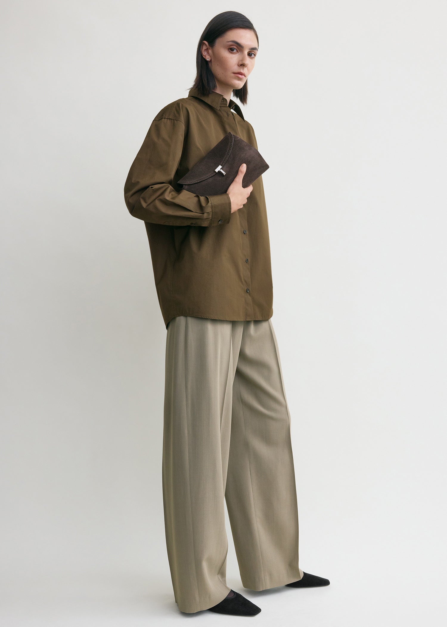 T-lock suede clutch brown