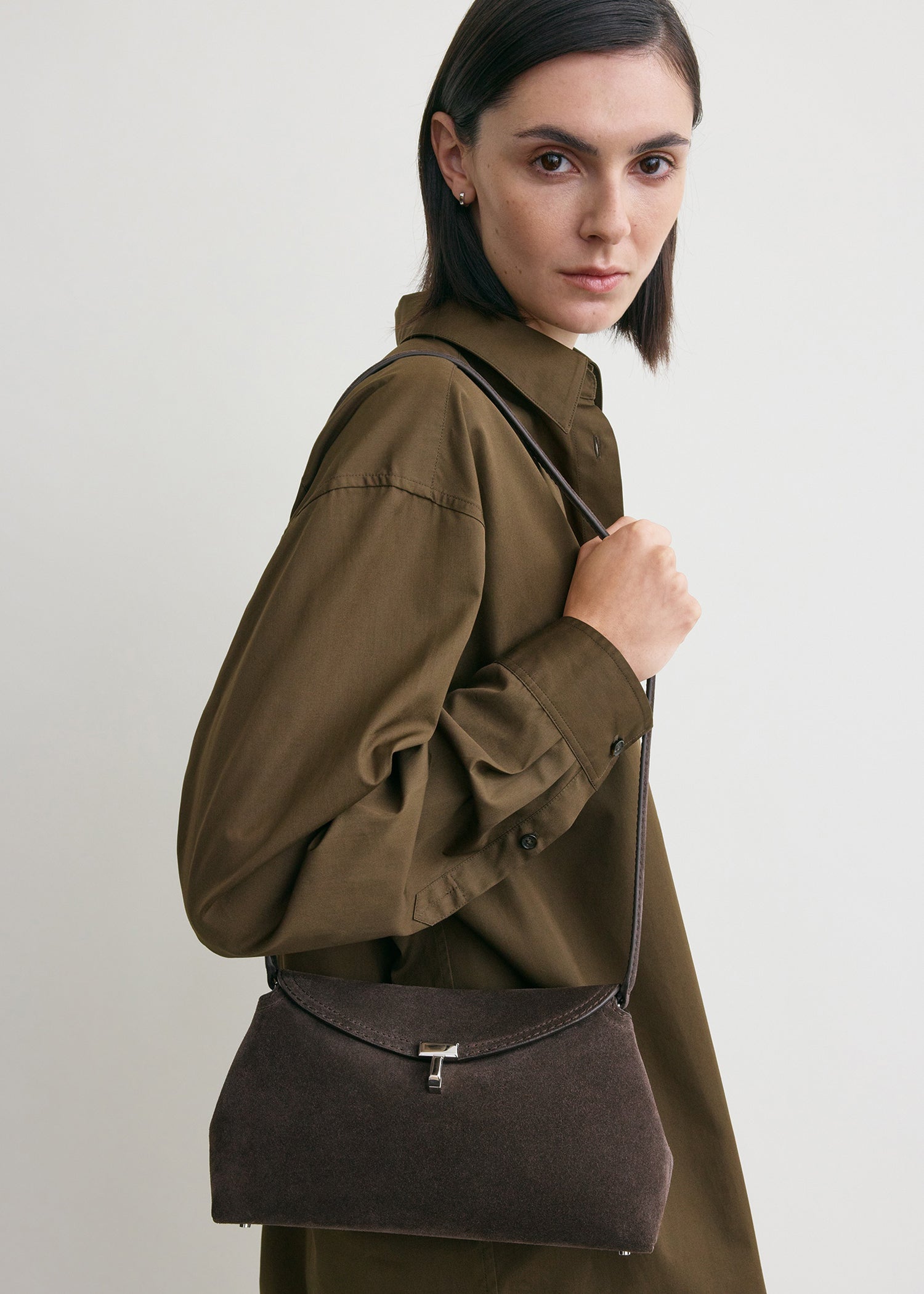 T-lock suede clutch brown