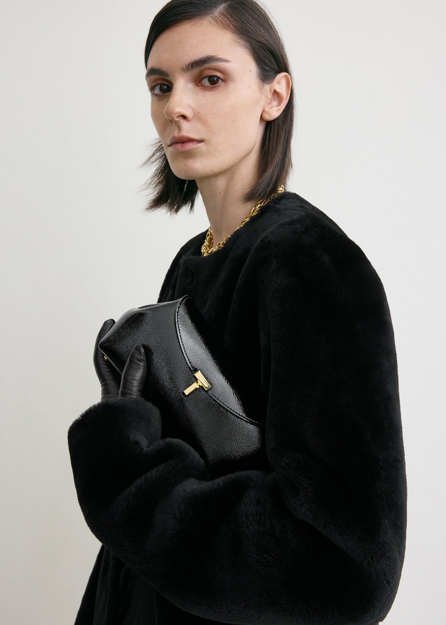 Mini T-lock naplack clutch black