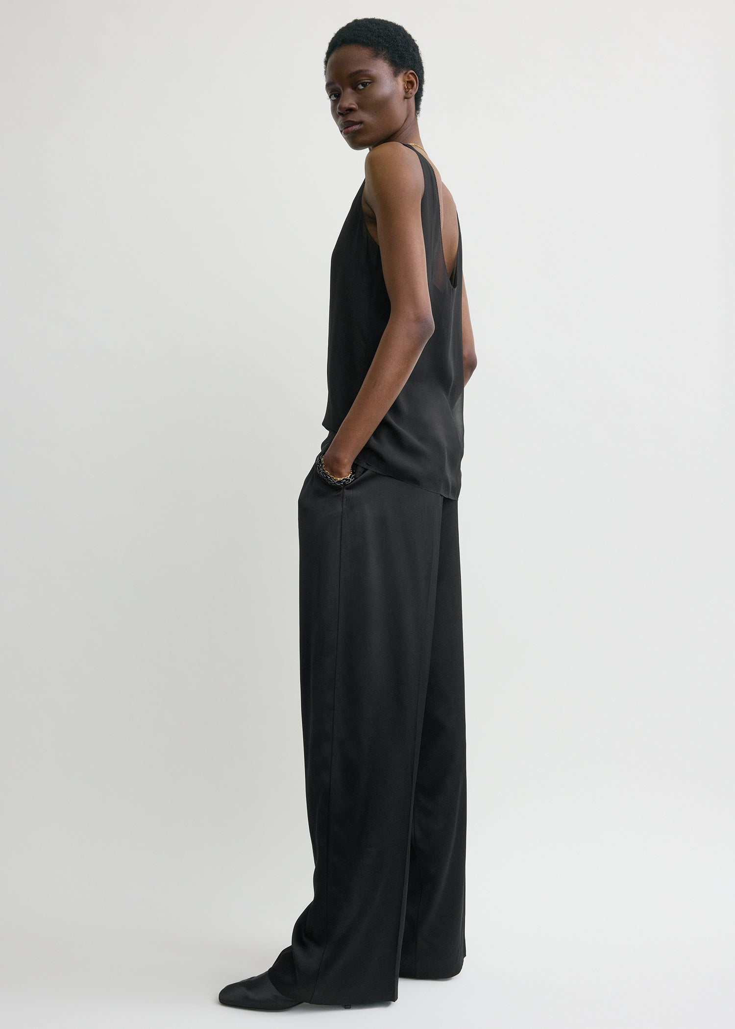 Chiffon slip top black