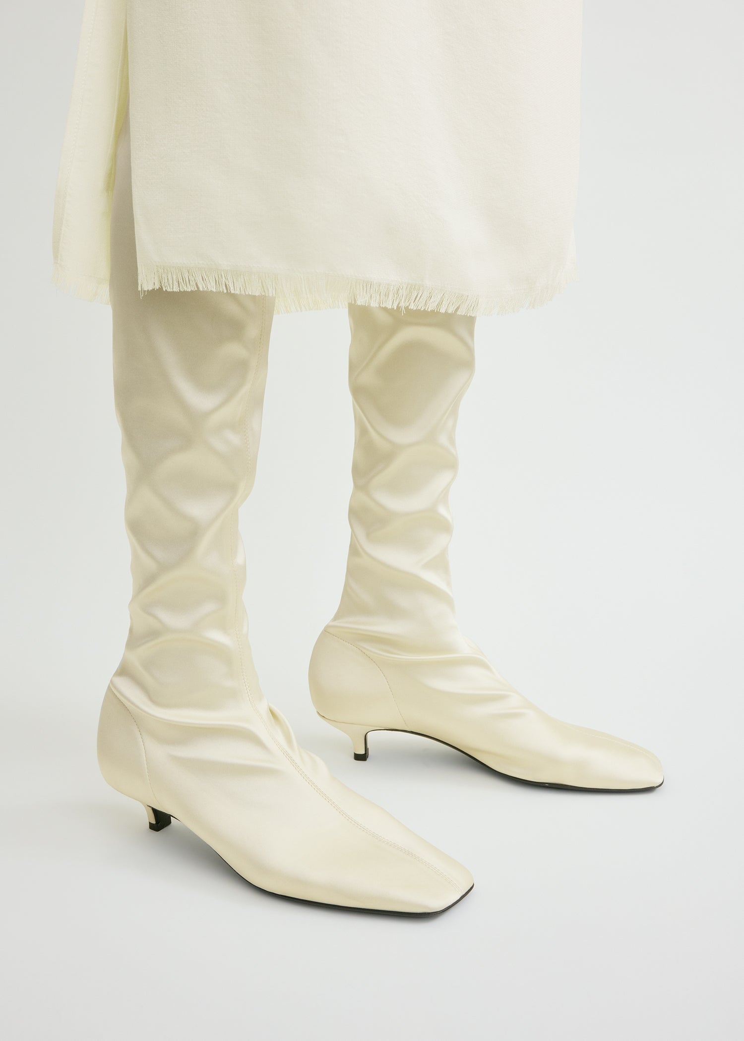 Satin knee-high boots milk