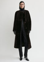 Soft shearling coat bark