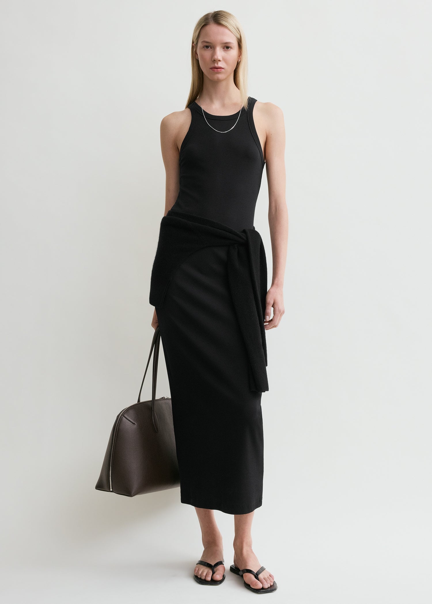 Curved rib tank dress black – TOTEME