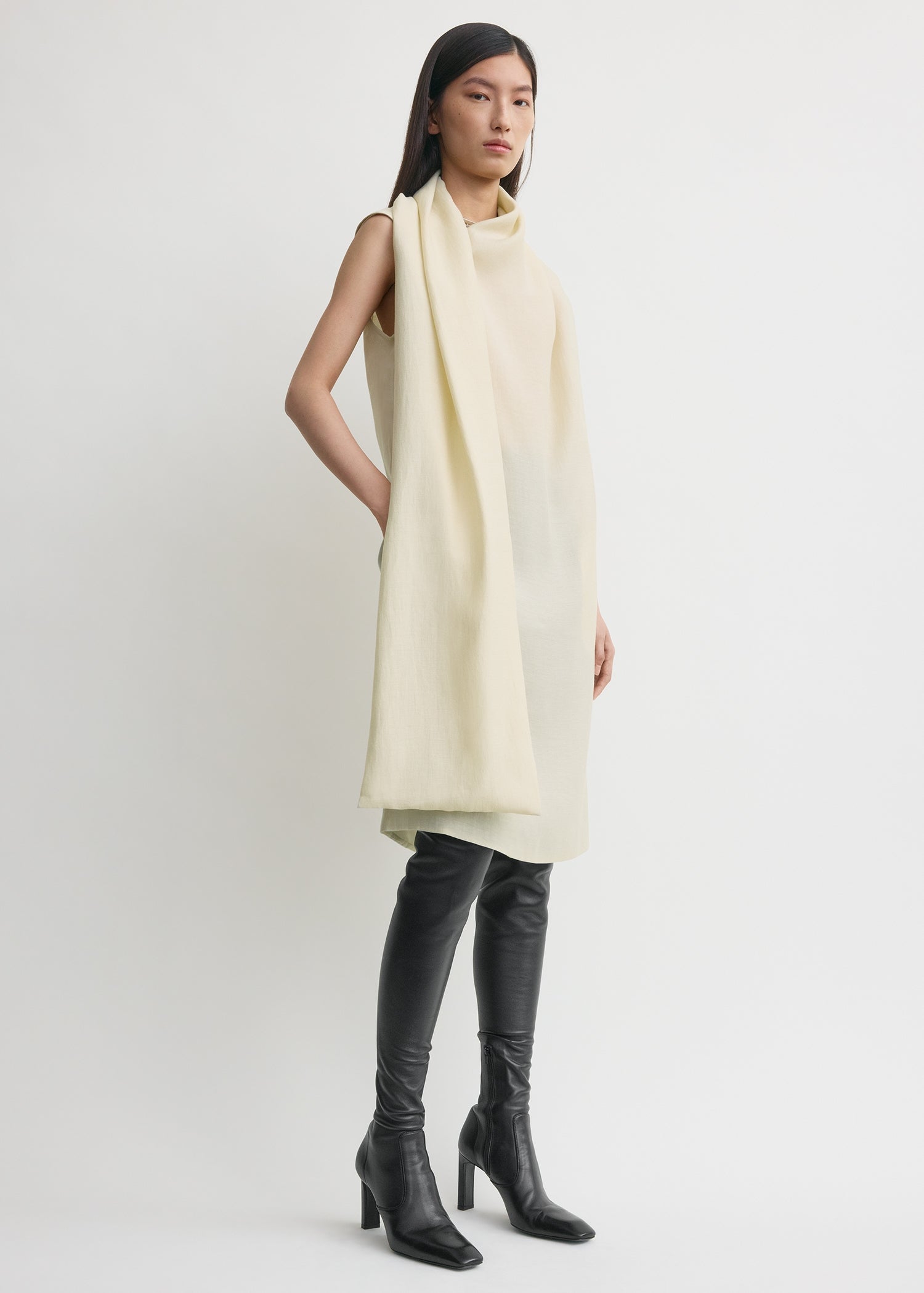 Scarf dress ecru