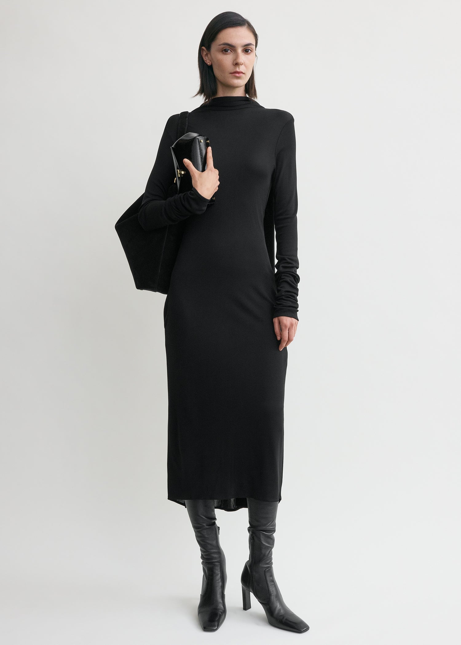Cocoon cape dress black – TOTEME