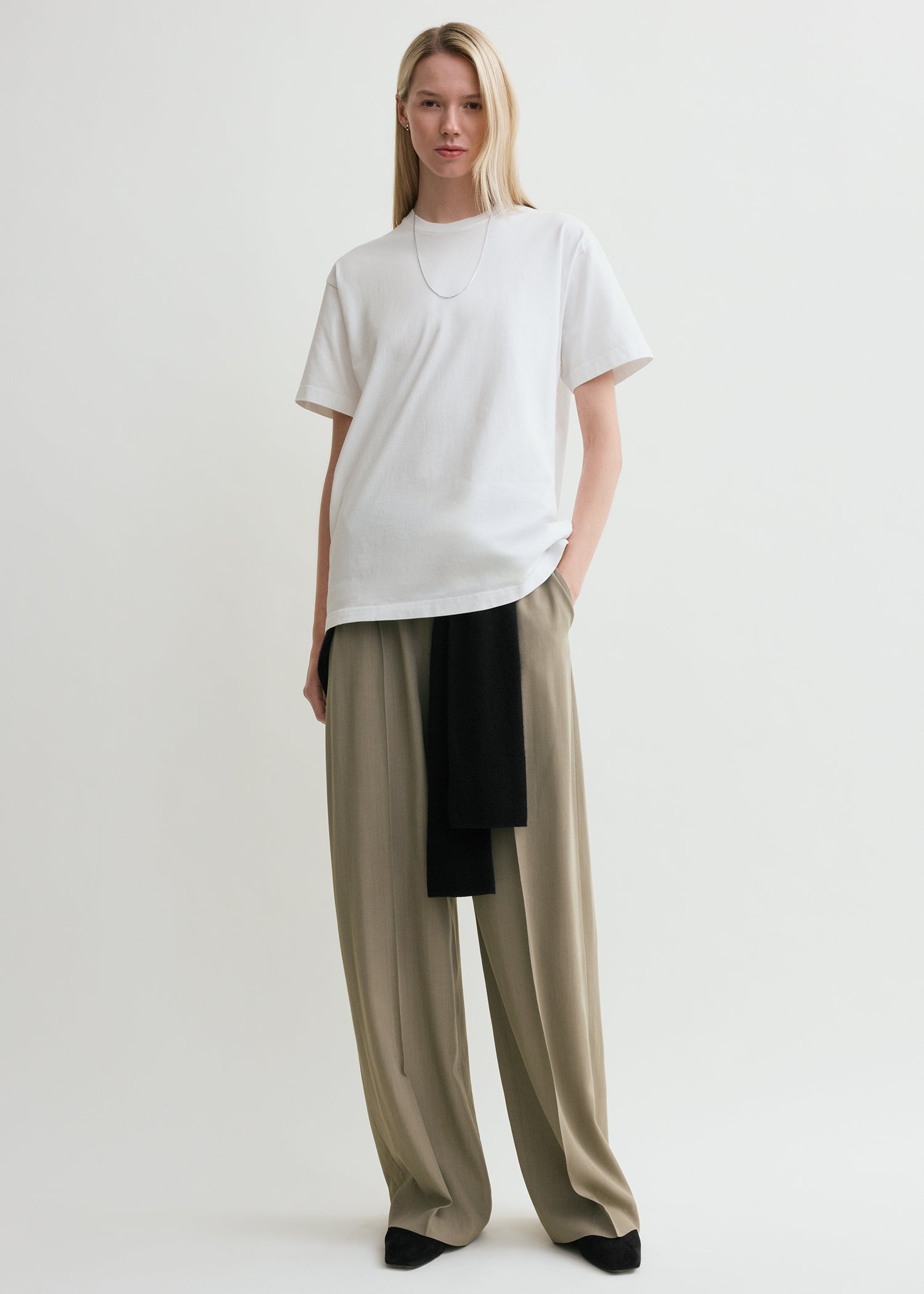 Straight cotton tee off-white from Toteme - $60
