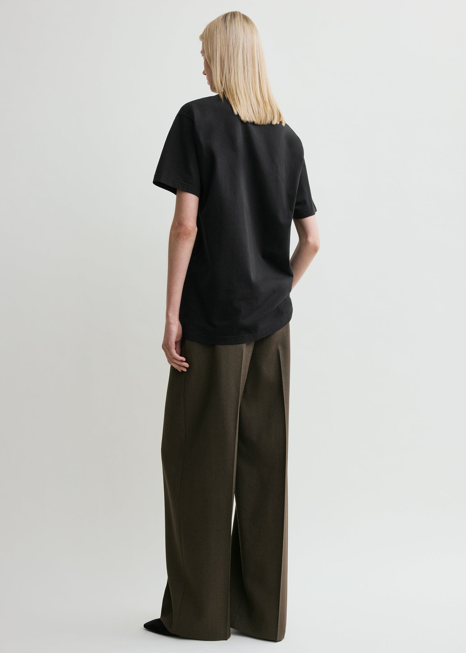 Straight cotton tee black