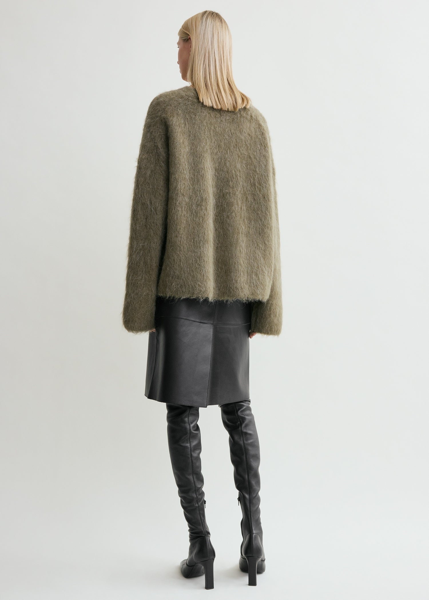 Boxy alpaca knit marsh