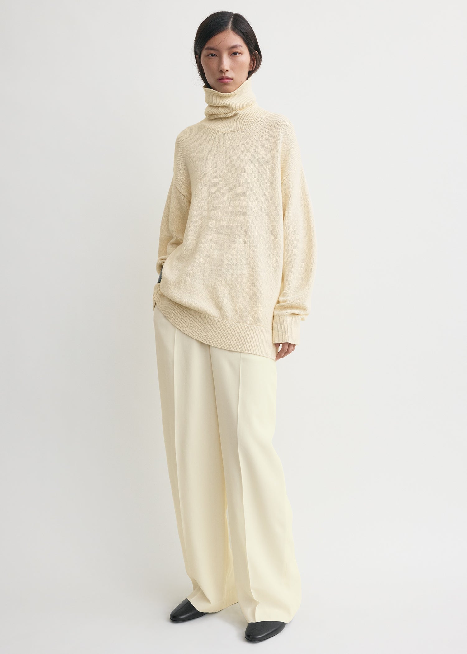 Longline turtleneck ecru