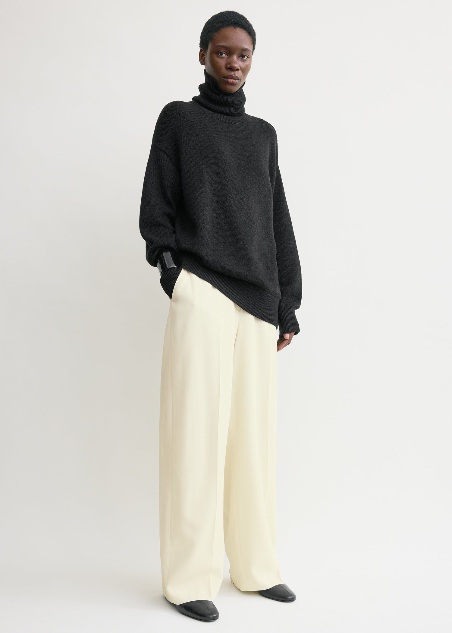 Longline turtleneck black from Toteme - $540