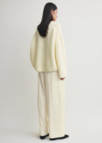 Boxy bouclé knit milk