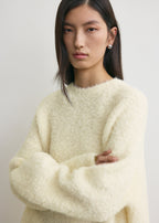 Boxy bouclé knit milk
