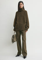 Bouclé turtleneck pepper