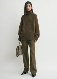 Bouclé turtleneck pepper