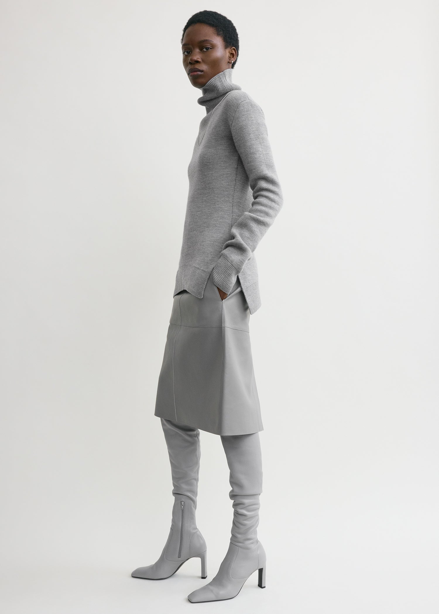 High-neck double knit pale grey
