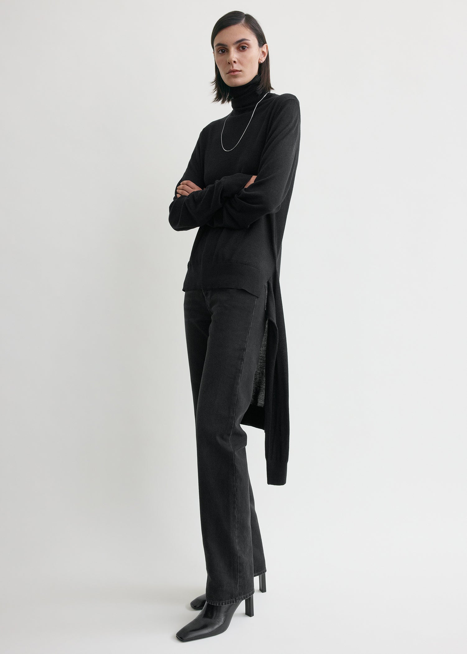 Double-sleeve turtleneck black
