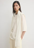 Sleeve scarf white