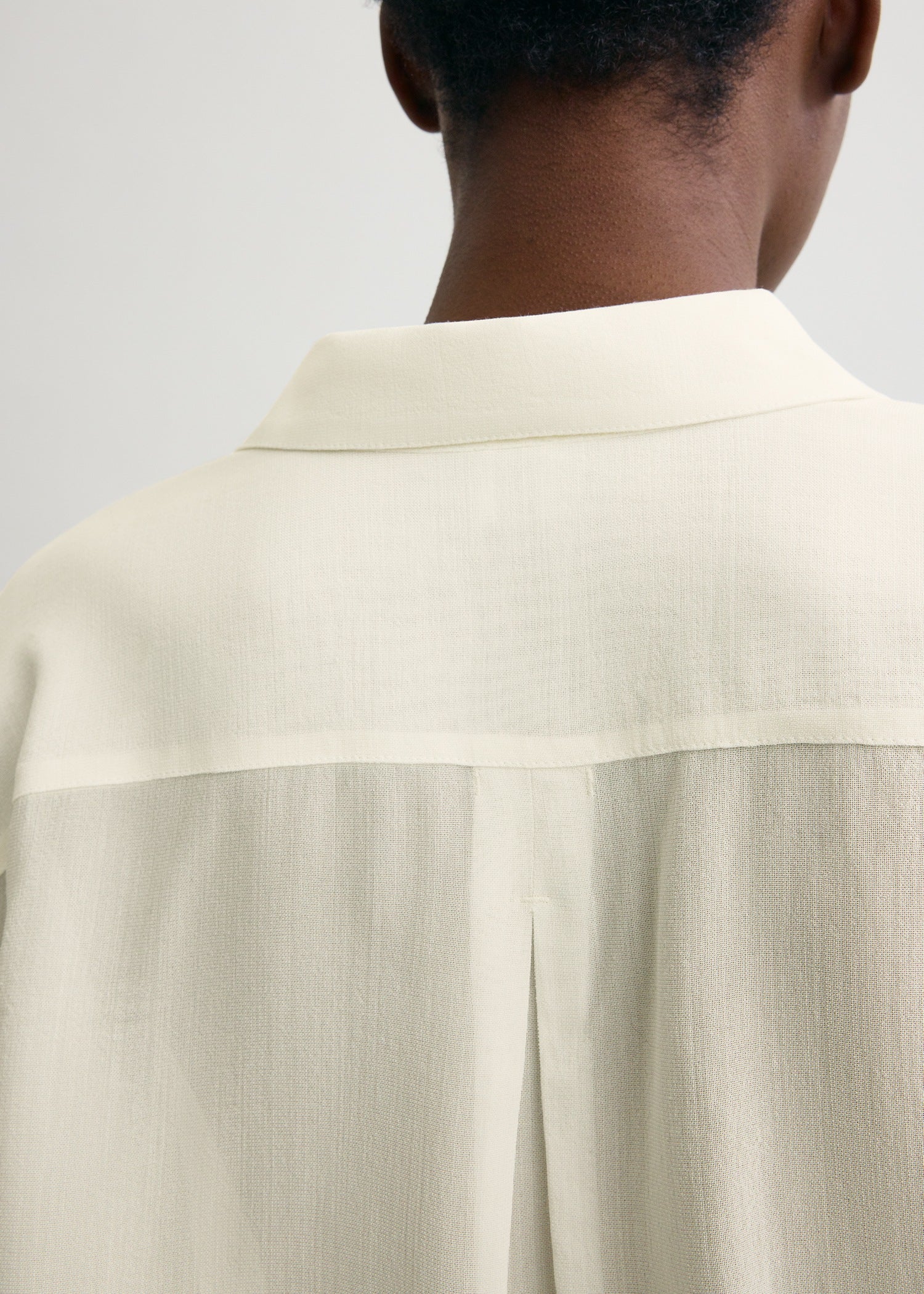 Classic crepe shirt milk