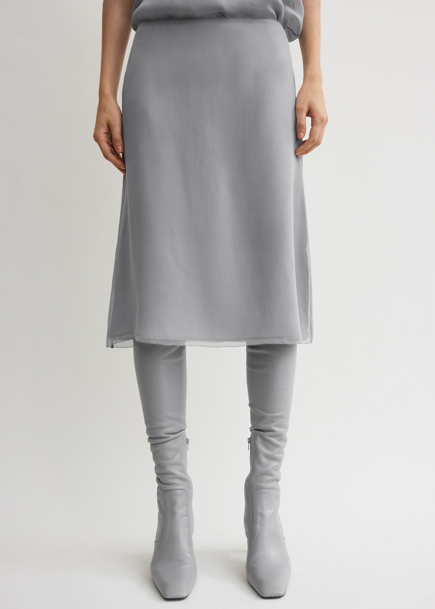 Chiffon slip skirt light grey
