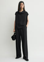 Sleeveless cady funnel-neck top black