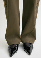 Relaxed twisted trousers pepper