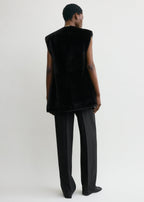 Plush shearling vest black